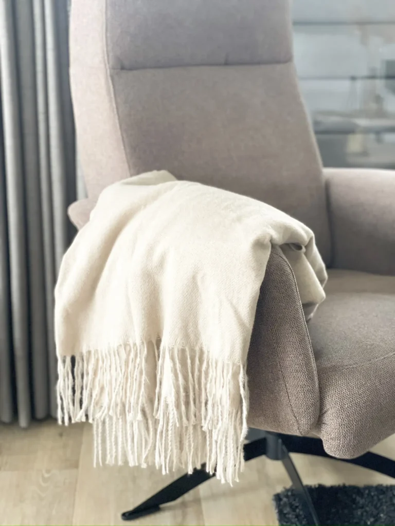 beige plaid woondecoratie living club